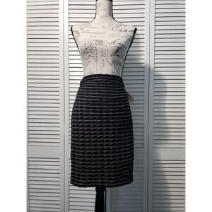 Max Studio Stretch Knit Pencil Skirt Women's Medium Black‎ Red Gray Ruched Sides